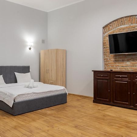 Apartment On Stavropihiiska Street 3 Liov Exterior foto