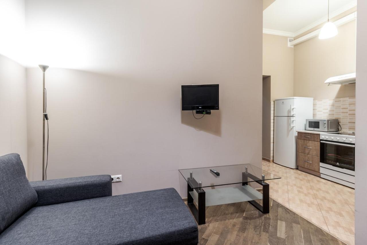 Apartment On Stavropihiiska Street 3 Liov Exterior foto